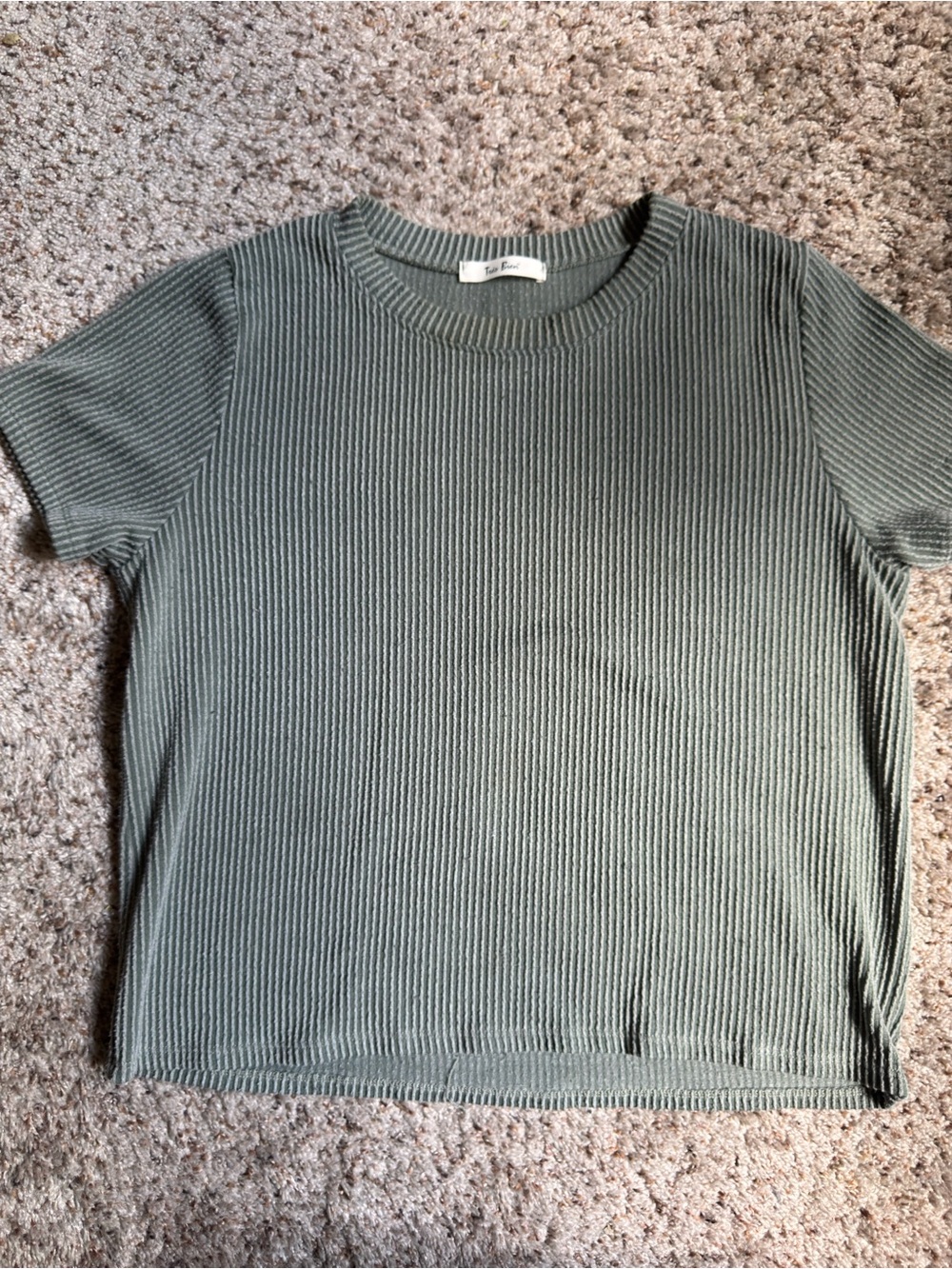 Tres Bien Ribbed Short Sleeve Top - Olive Green